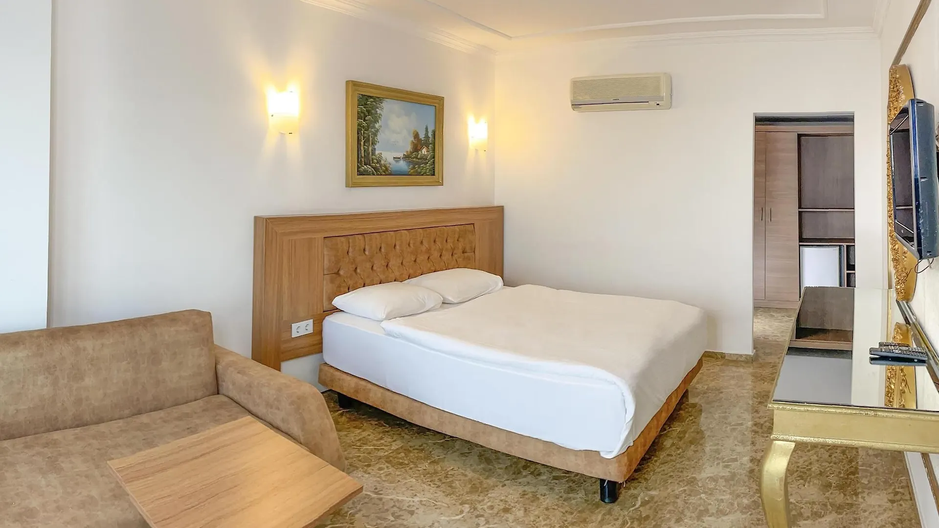 Kristal Beach Hotel Antalya
