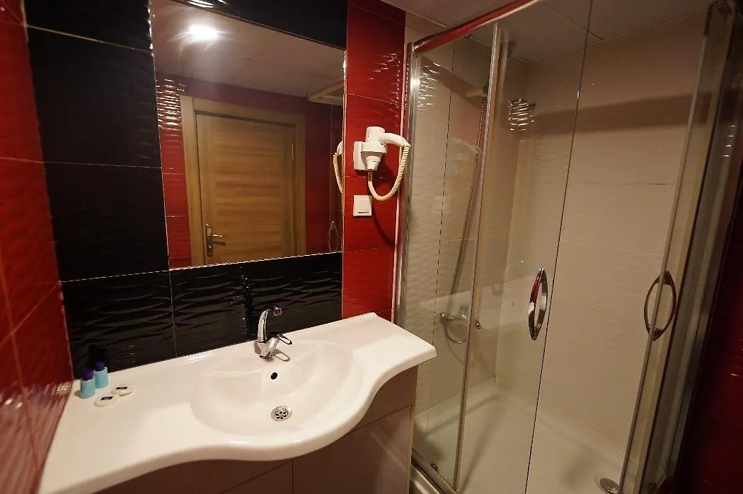 Kristal Beach Hotel Antalya