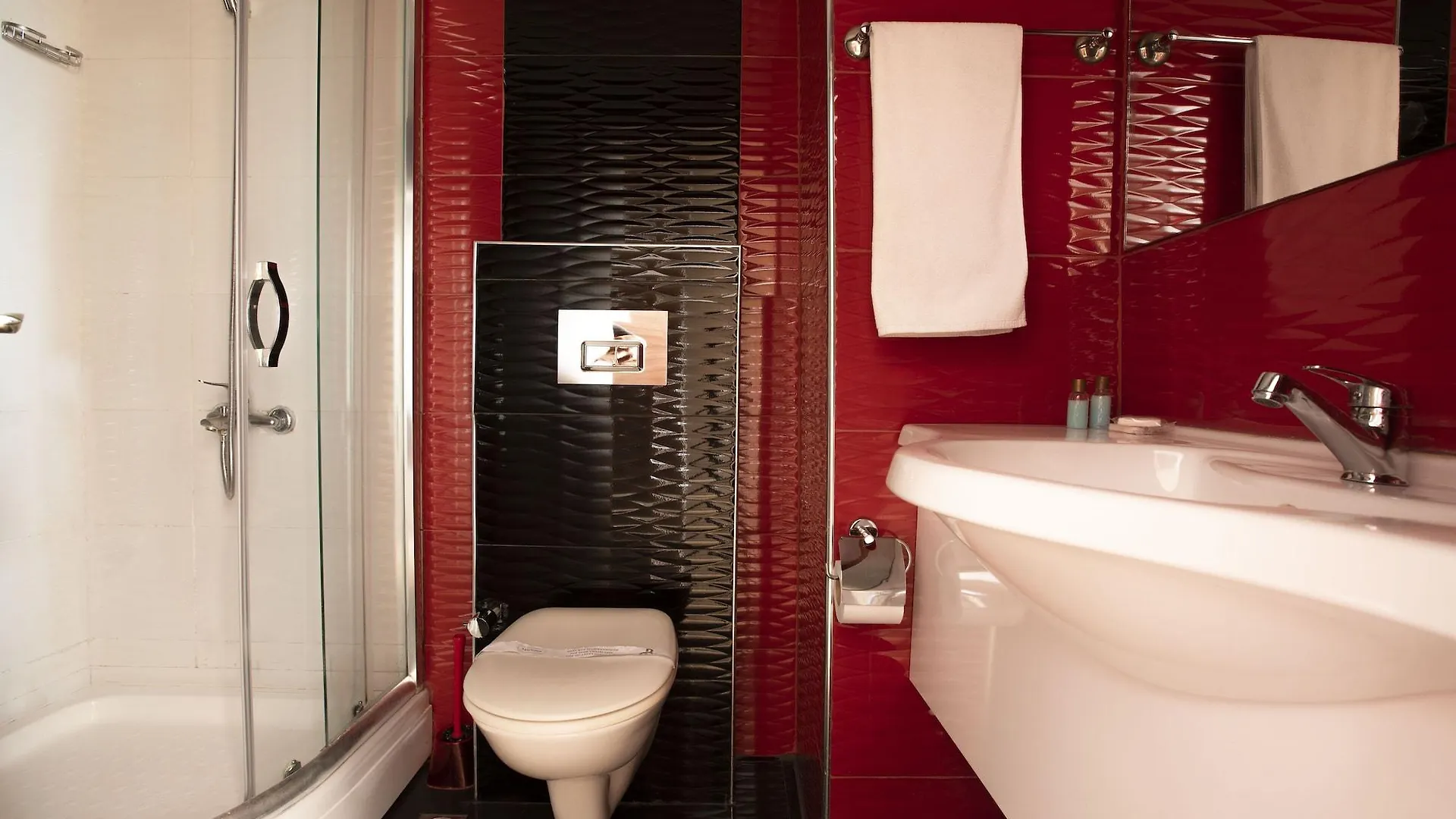 Kristal Beach Hotel Antalya